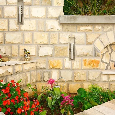 Klaris Guest house Budva